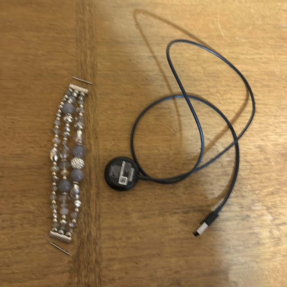 Jewelry Samsung Galaxy watch BAND Only (not a smartwatch)and smartwatch charger